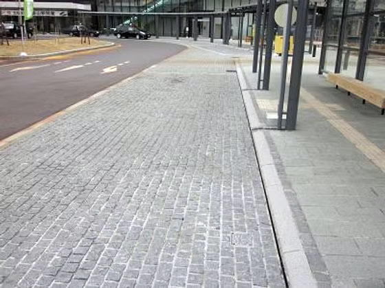 御影石 ピンコロ