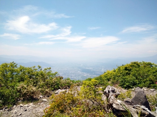 長野県中野市にある高社山