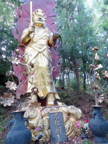 長野県中野市にある高社山