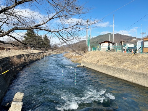 接吻道祖神　長野県安曇野市