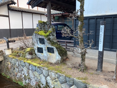 中仙道25番目の望月宿と26番目の芦田宿の間にある茂田井宿