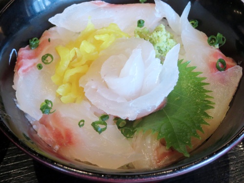 豊洲市場　鯛めし丼