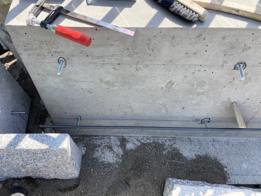 石積み工法ラックストーンで施工した御影石の石積み