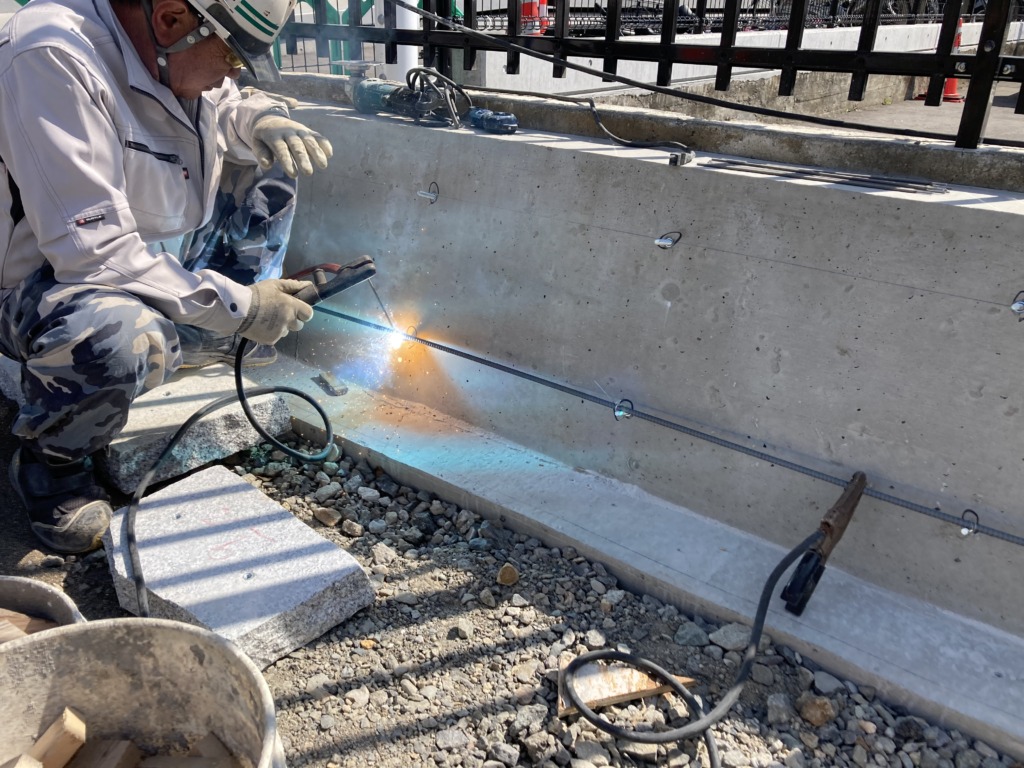 石積み工法ラックストーンで施工した御影石の石積み