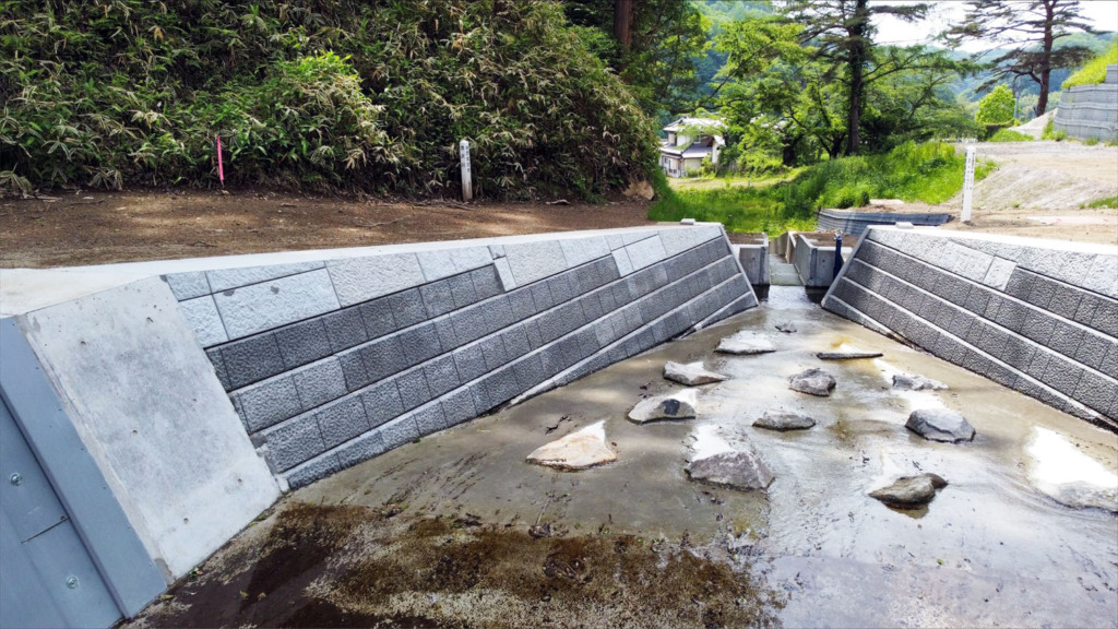 イージーウォール 一体型簡易積みブロック