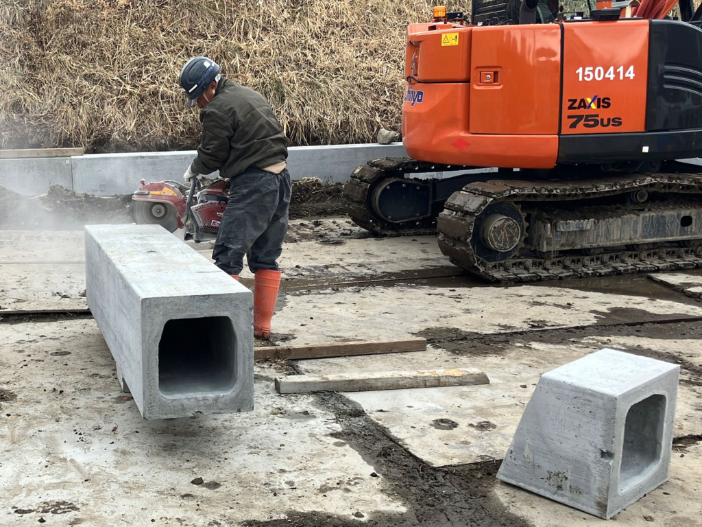 FQ側溝 省力化箱型管渠