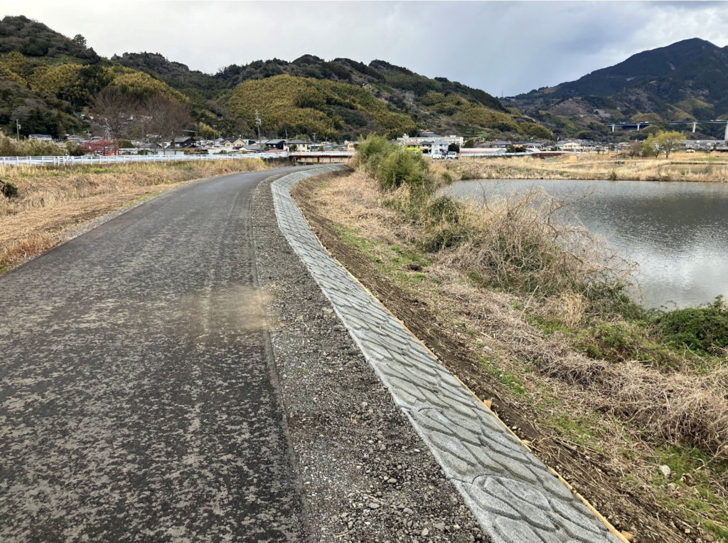 ポラウェーブ(張りブロック)