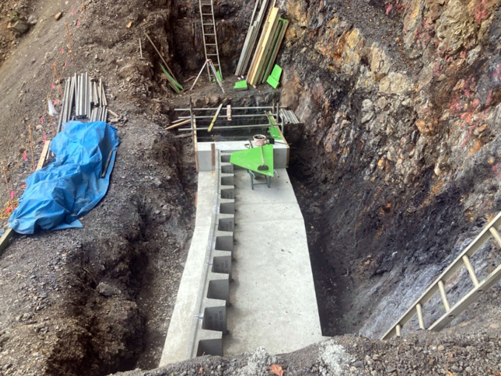 垂直擁壁ポラメッシュ