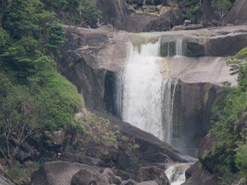 千尋の滝　屋久島